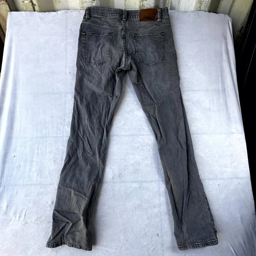 Volcom Vorta Slim Straight Jeans Men's 30 Gray Denim Zip Fly Streetwear Classic